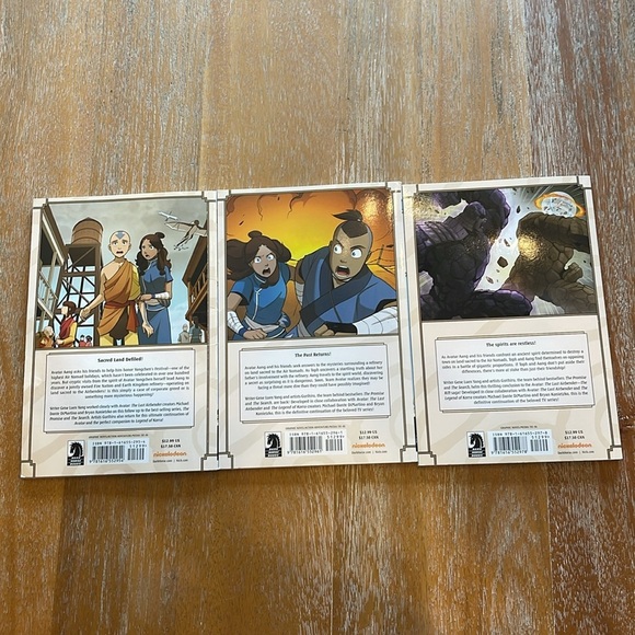Avatar: The Last Airbender Graphic Novels Set - Picture 2 of 2